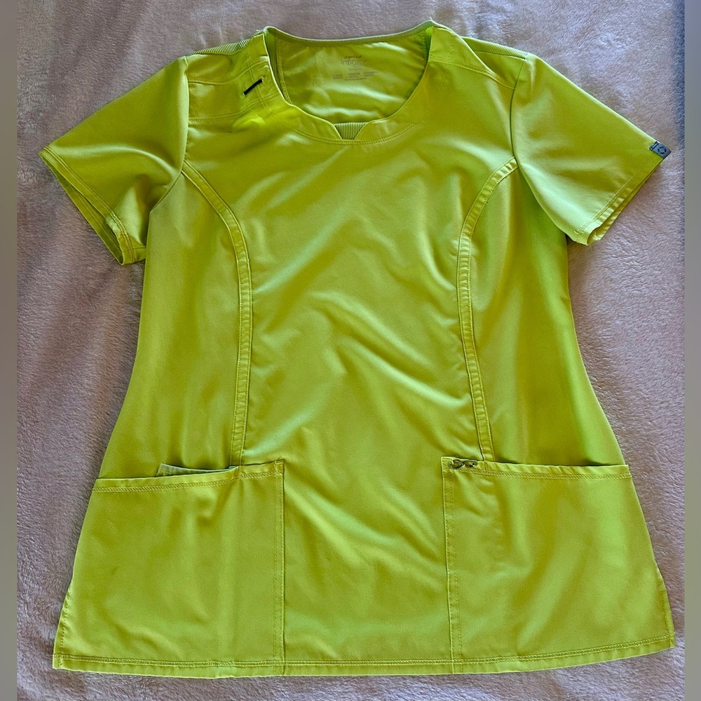 Cherokee Infinity Pastel Lime Green V-Neck Scrub Top with Front Pockets